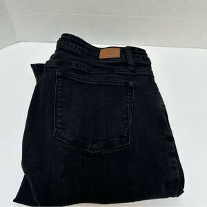 Judy Blue Black Mid-Rise Destroyed Slim Fit Raw Hem Jeans‎ 13/31 Style #88137